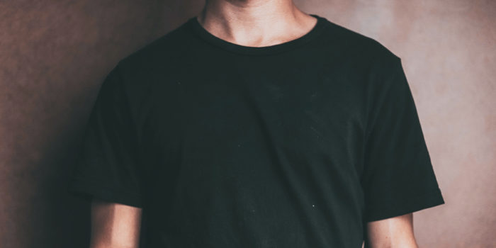 muumibaby-maailma-musta-paita